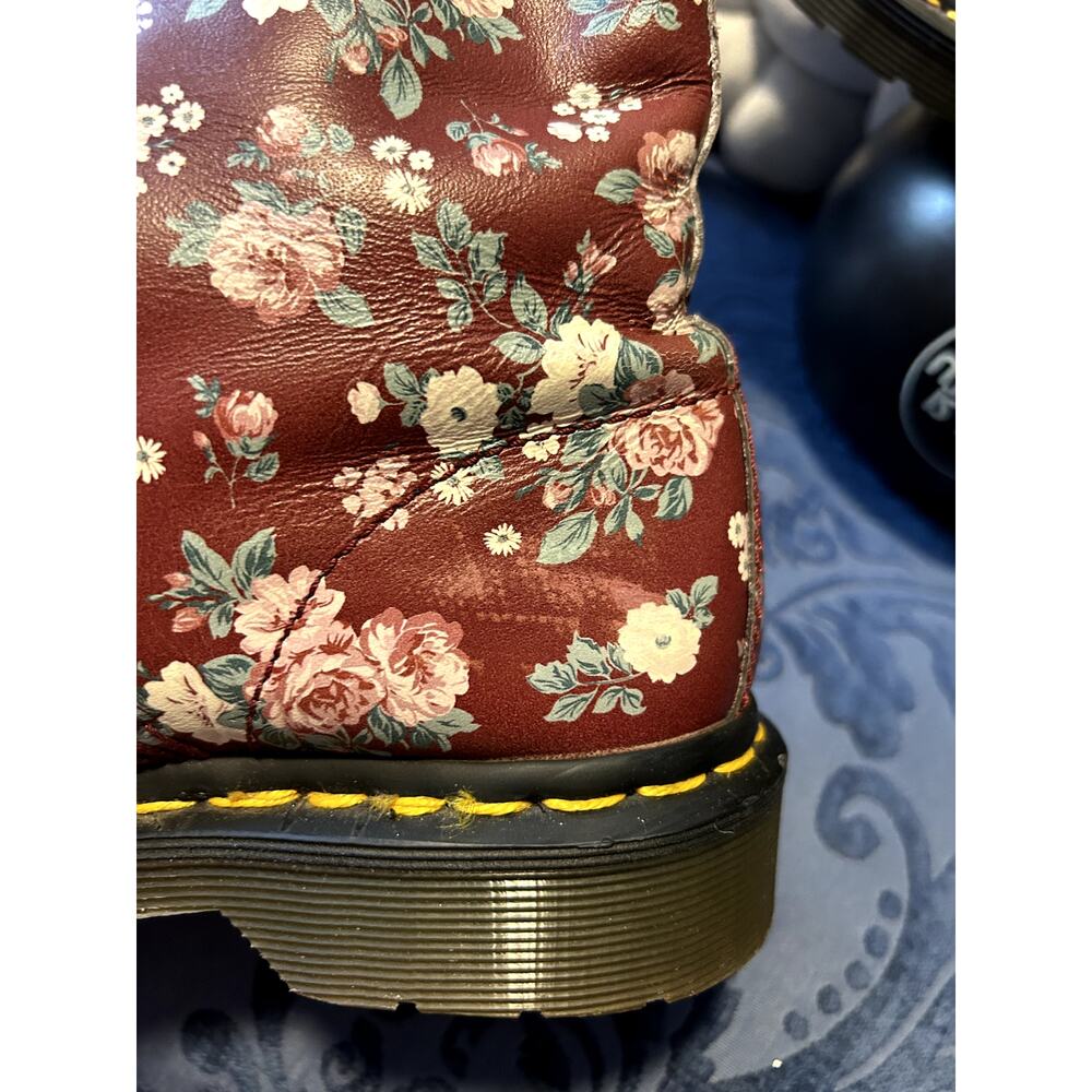Dr Martens 1460 Burgundy Floral size 8/EU 39 - Picture 3 of 10